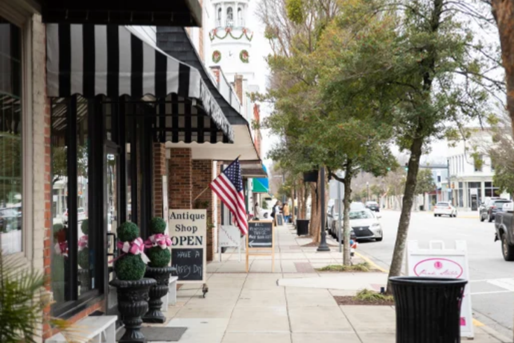 Pull Over: 7 Downtowns in the Olde English District Worth the Detour
