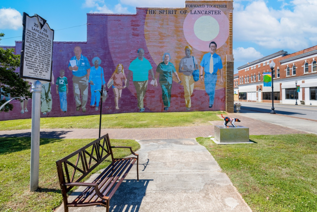 Pull Over: 7 Downtowns in the Olde English District Worth the Detour