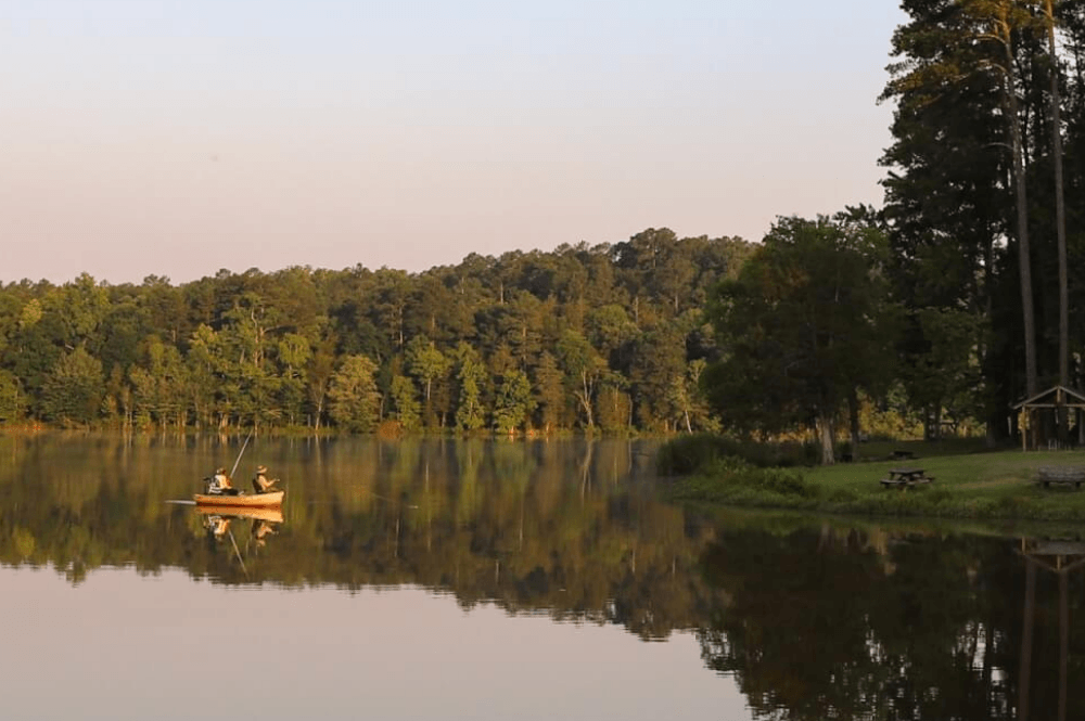 Two people kayaking on the lake at Chester State Park