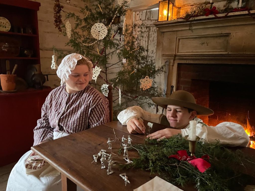 Holiday Events in the Olde English District Christmas Candlelight Tours
